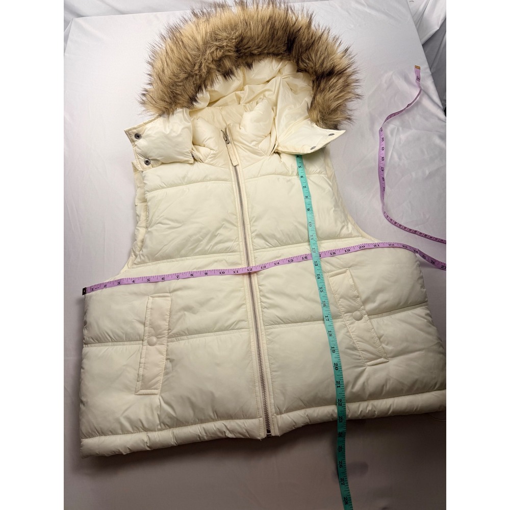 American Eagle XL Cream Quilted Puffer Vest Faux Fur Hood Full Zip Women's - Picture 6 of 12